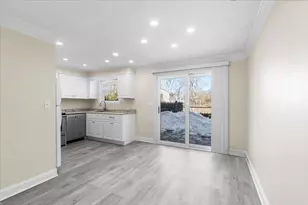 8 Captain Cook Ln, Barnstable, MA 02632 - Photo 8