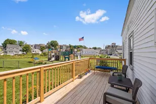 137 Hampton Cir, Hull, MA 02045 - Photo 22