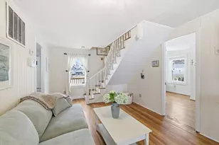 137 Hampton Cir, Hull, MA 02045 - Photo 8