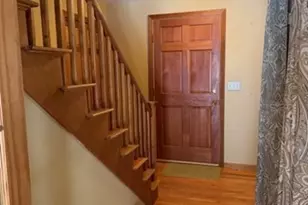 96 Townsend St, Pepperell, MA 01463 - Photo 10