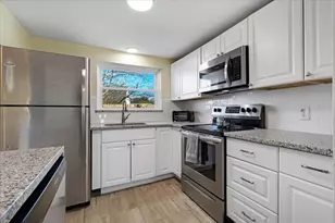 405 Village Dr, Bourne, MA 02532 - Photo 14