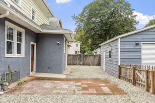 147 Belvidere St, Springfield, MA 01108 - Photo 10