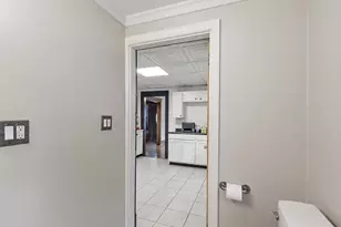 147 Belvidere St, Springfield, MA 01108 - Photo 22