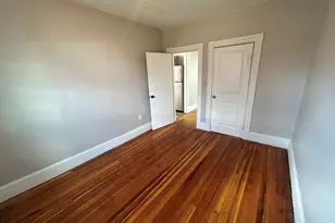 35 Newcomb Pl, Taunton, MA 02780 - Photo 10