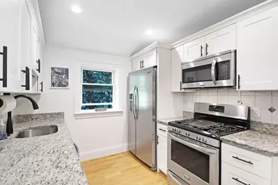 12 Salem Street Ave #2, Boston, MA 02129 - Photo 2