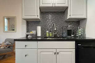 11 Thomas Pk, Boston, MA 02127 - Photo 14