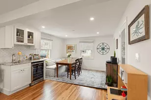 7 Larkin Ln, Salem, MA 01970 - Photo 12