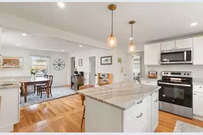 7 Larkin Ln, Salem, MA 01970 - Photo 16