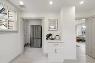 41 Fremont St, Taunton, MA 02780 - Photo 10