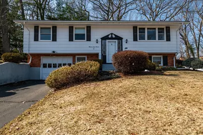 3 Anne Dr, Peabody, MA 01960 - Photo 2