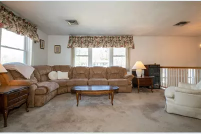 3 Anne Dr, Peabody, MA 01960 - Photo 10