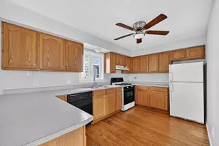 165 Grant St, Fall River, MA 02721 - Photo 20