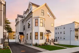 15 South Waverly, Boston, MA 02135 - Photo 2