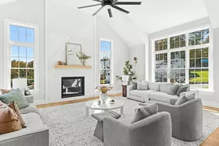 14 Liana St, Woburn, MA 01801 - Photo 12