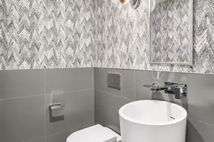 41 Mt Vernon St, Boston, MA 02108 - Photo 20