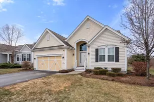 5 Heartwood Wy, Hopkinton, MA 01748 - Photo 2