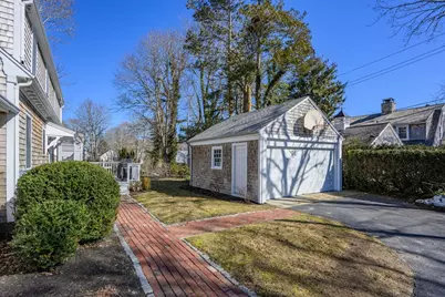 122 Park Ave, Barnstable, MA 02632 - Photo 34