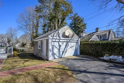 122 Park Ave, Barnstable, MA 02632 - Photo 36