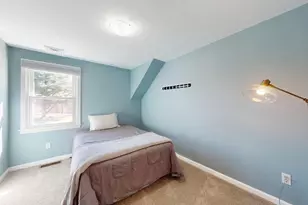 707 South St, Waltham, MA 02453 - Photo 24