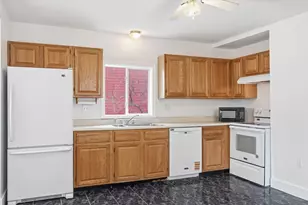 129 Eutaw Ave, Lynn, MA 01902 - Photo 2