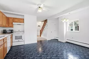 129 Eutaw Ave, Lynn, MA 01902 - Photo 10