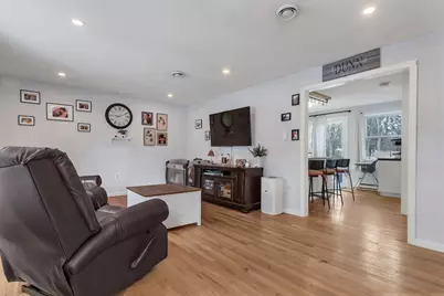 5 Village Way #C, Norton, MA 02766 - Photo 6