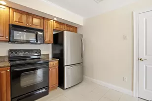 350 Greene St, North Andover, MA 01845 - Photo 14