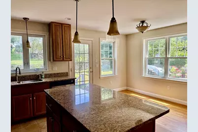 183 Summer St #183, Watertown, MA 02472 - Photo 4