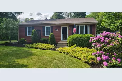 22 Lakeside Ave, Lakeville, MA 02347 - Photo 4