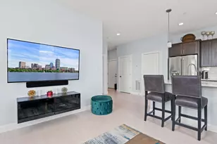 170 W Broadway, Boston, MA 02127 - Photo 4