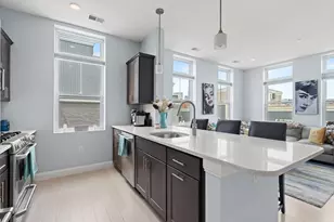 170 W Broadway, Boston, MA 02127 - Photo 6