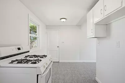 18-20 Genetti Cir, Bedford, MA 01730 - Photo 24