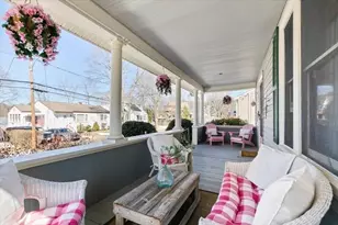 22 Blueridge Ave, Saugus, MA 01906 - Photo 4