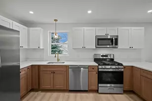 19 Newbury St, Providence, RI 02904 - Photo 16