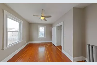 9 Saint James Rd #9, Medford, MA 02155 - Photo 12