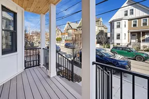 10 Bartlett St, Somerville, MA 02145 - Photo 36