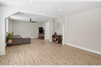 46 Smith St, Palmer, MA 01069 - Photo 4