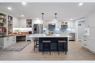 65 Grove #152, Wellesley, MA 02482 - Photo 2