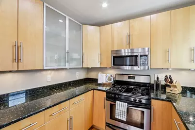 39 Forest St #39, Arlington, MA 02476 - Photo 12