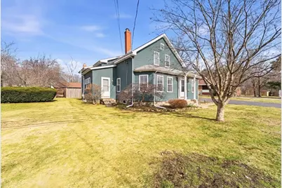 589 Smithfield Rd, North Providence, RI 02904 - Photo 6