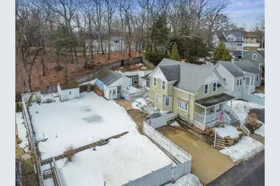 35 Maplewood Ave, Methuen, MA 01844 - Photo 1