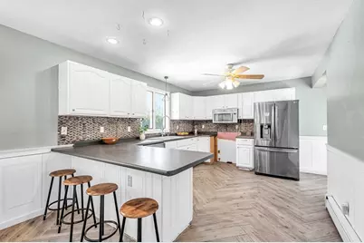 29 Chestnut Dr, Belchertown, MA 01007 - Photo 14