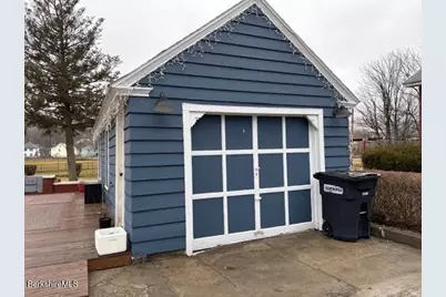 84 North Summer St, Adams, MA 01220 - Photo 38