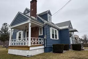 84 N Summer St, Adams, MA 01220 - Photo 2