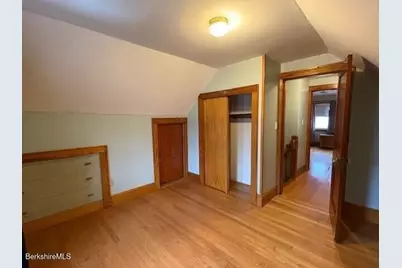 84 North Summer St, Adams, MA 01220 - Photo 26