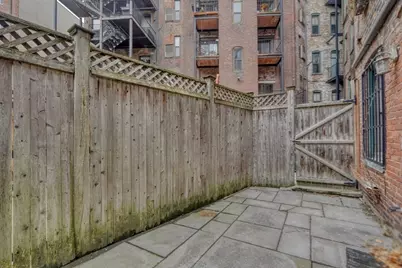 70 Clarendon St #1, Boston, MA 02116 - Photo 16