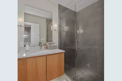 70 Clarendon St #1, Boston, MA 02116 - Photo 6