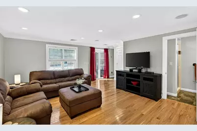 110 Ridgefield Cir #C, Clinton, MA 01510 - Photo 18