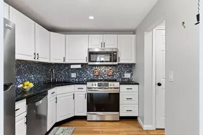 110 Ridgefield Cir #C, Clinton, MA 01510 - Photo 8