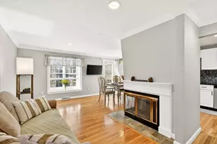 110 Ridgefield Cir, Clinton, MA 01510 - Photo 4